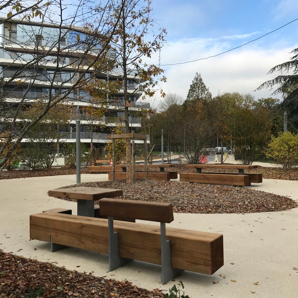 Vélizy-Villacoublay / Urbicus — ZAC de Louvois · Aménagement urbain, gamme Pure — CROSO France